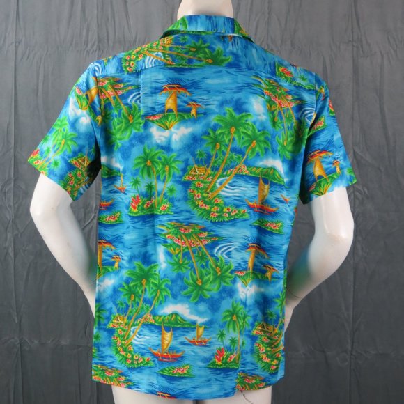 Vintage Hawaiian Aloha Shirt - Island Kon Tiki Pattern Royal Hawaiian - Medium - Picture 9 of 12
